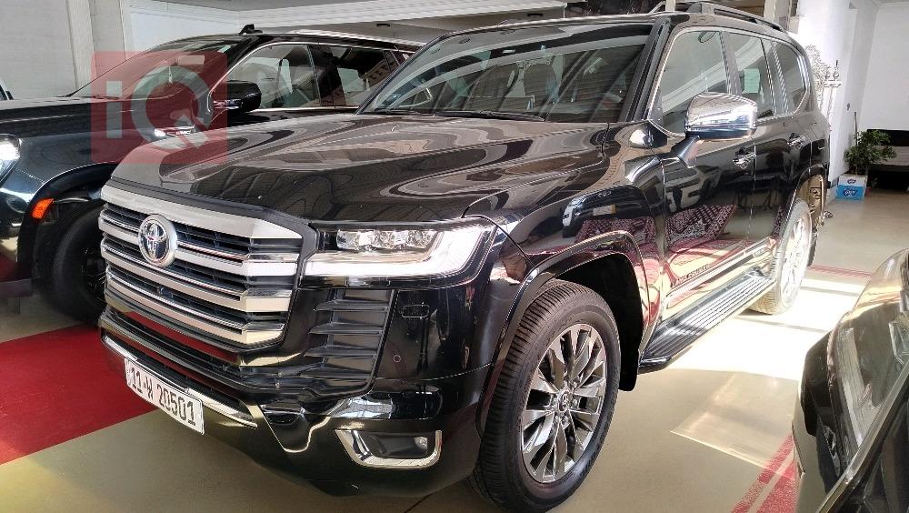 تويوتا لاندكروزر